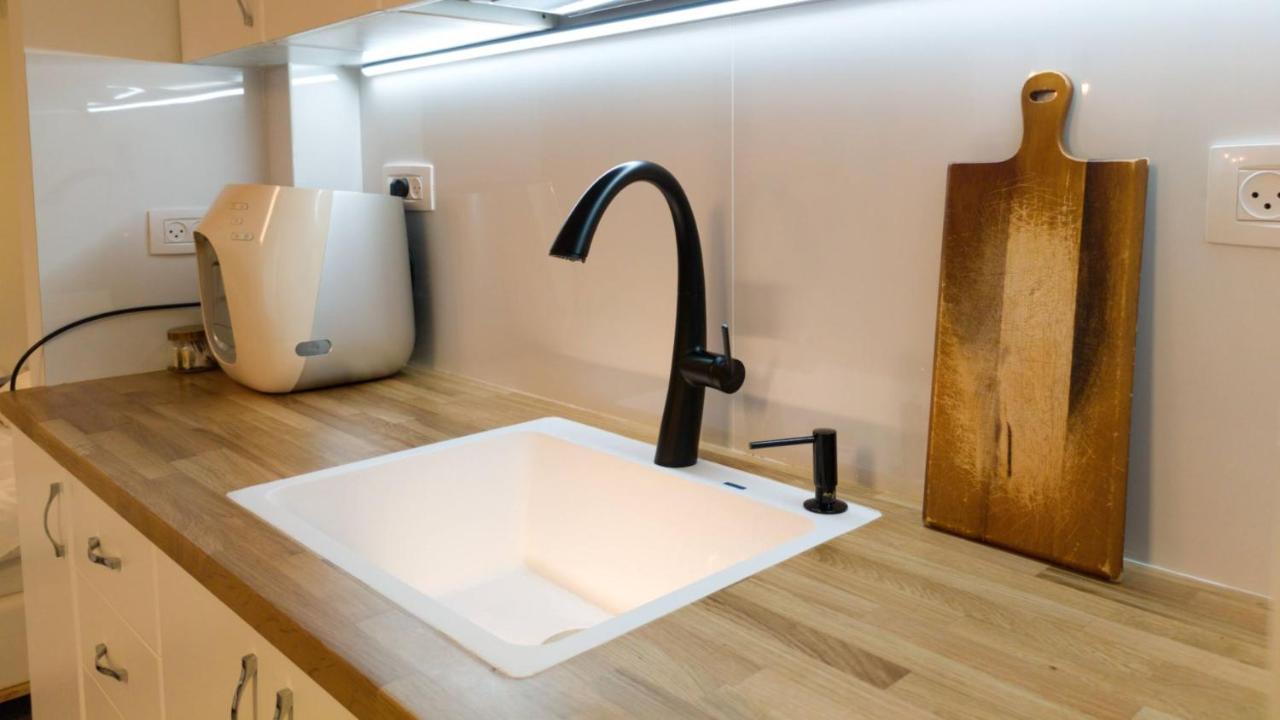 Primrose Boutique Apartment Ashdod Esterno foto